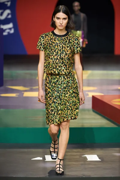 Look 79